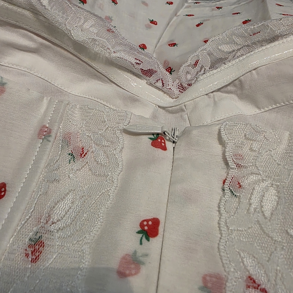 Selkie La Fraise Strawberry Shortcake Cake Shop Mini Dress - 1X - NWT - Picture 12 of 12